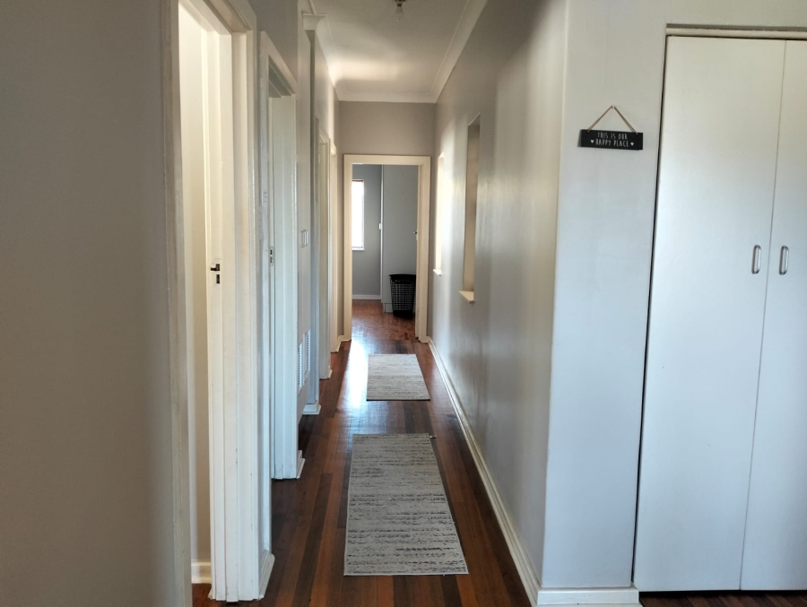 4 Bedroom Property for Sale in Beacon Bay Eastern Cape